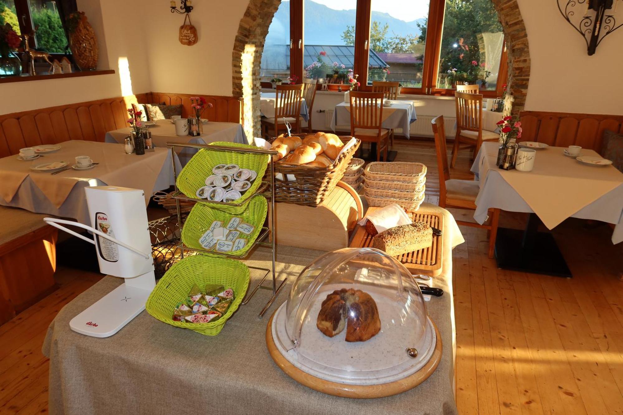 Pension Noella Sankt Johann in Tirol Exterior foto