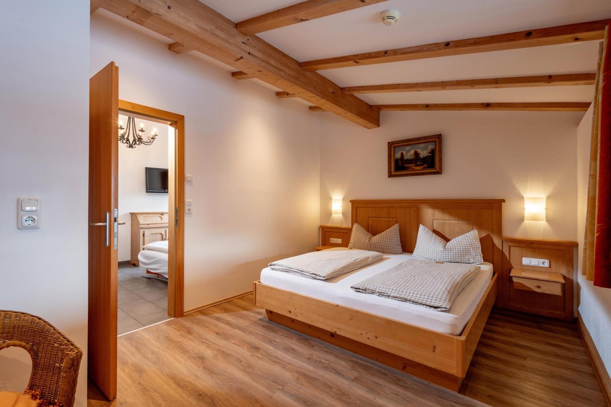 Pension Noella Sankt Johann in Tirol Exterior foto