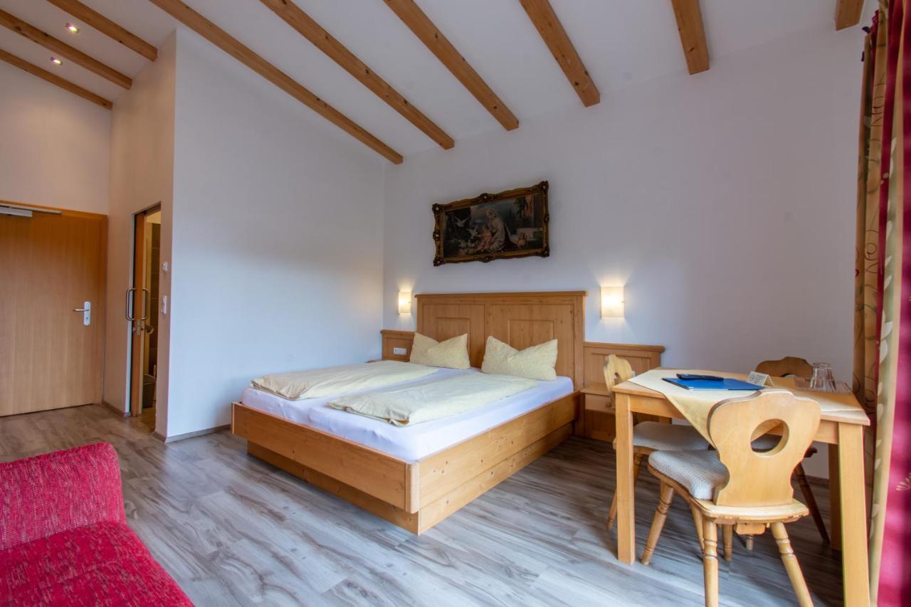 Pension Noella Sankt Johann in Tirol Exterior foto
