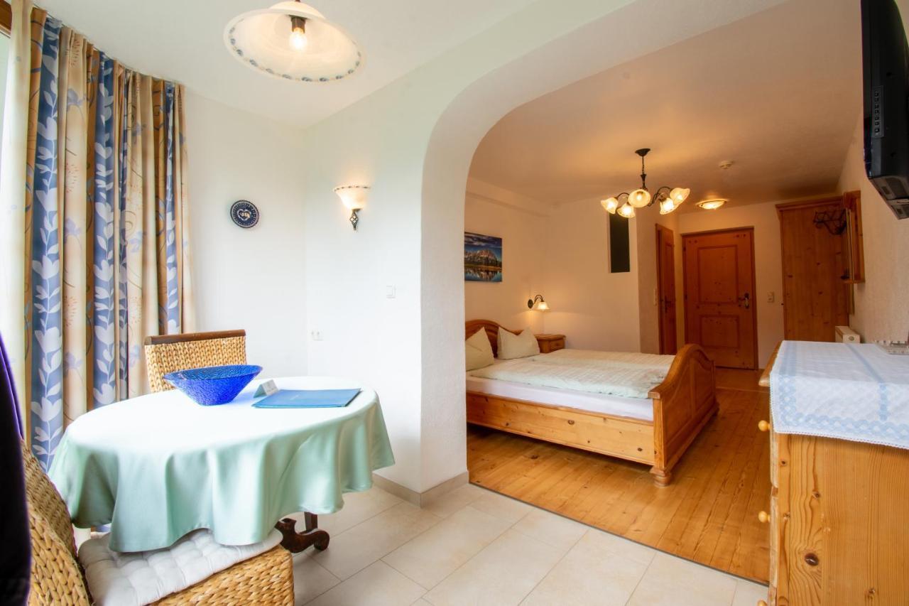 Pension Noella Sankt Johann in Tirol Exterior foto