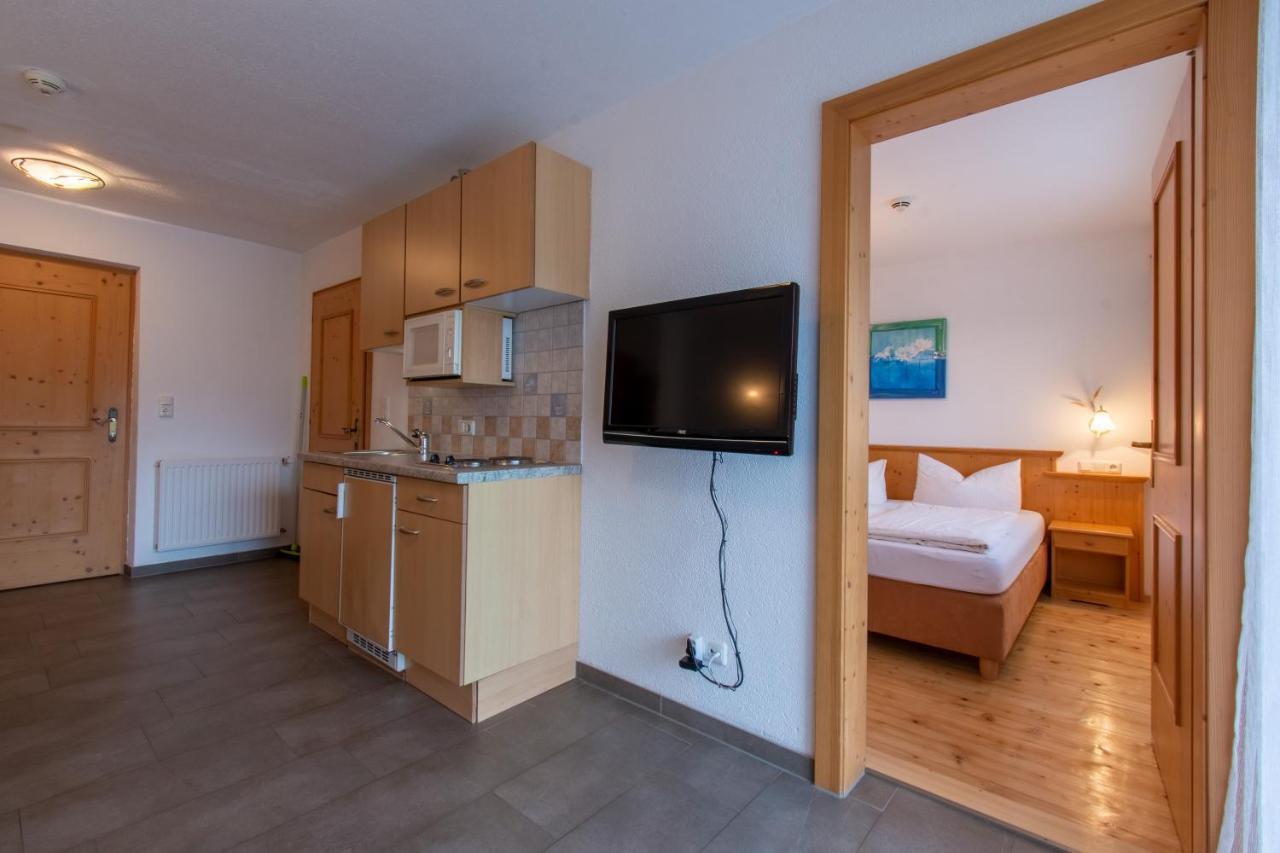 Pension Noella Sankt Johann in Tirol Exterior foto